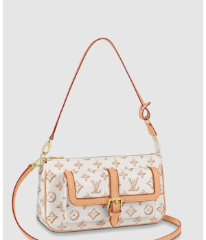 루이비통 맥시 멀티 포쉐트 악세수아 M20920