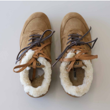 (국내배송) 미우미우 레더 스웨이드 스니커즈