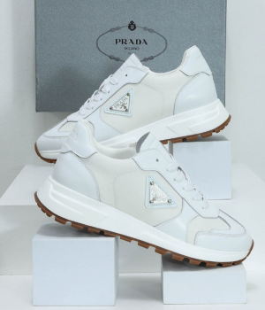 (국내배송) 프라다 프랙스 브러시드 스니커즈
