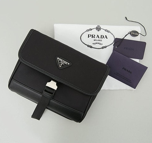 (국내배송) 프라다 88147 리나일론 사피아노 레더 폰 케이스 백