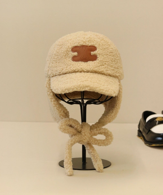 (국내배송) 셀린느 트리오페 차프카 이어머크 캡