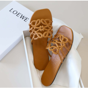 (국내배송) 로에베 페달 아나그램 슬라이드