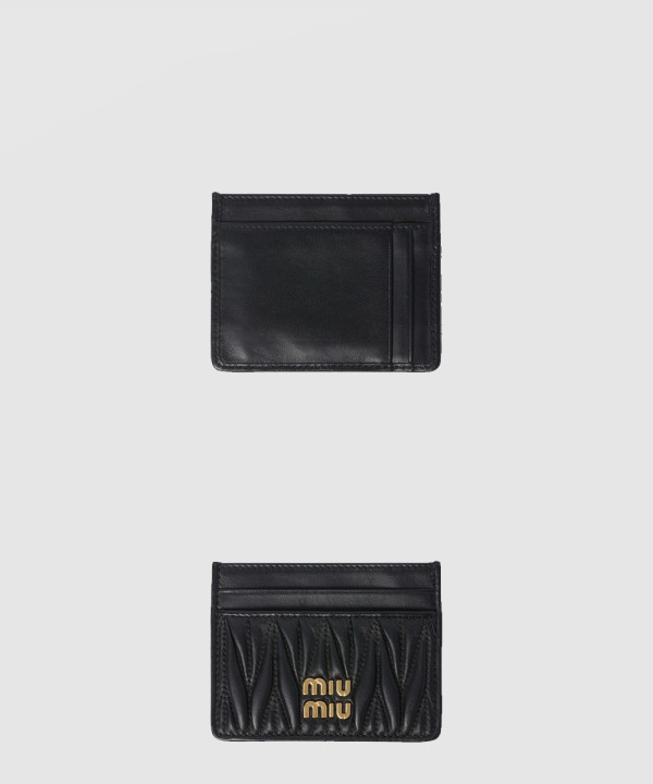 미우미우 마테라쎄 나파 가죽 카드지갑 5MC076