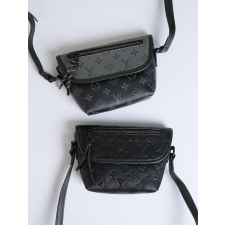 (국내배송) 루이비통 펄스 웨어러블 월릿