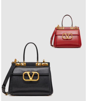 발렌티노 락스터드 미디움 핸드백