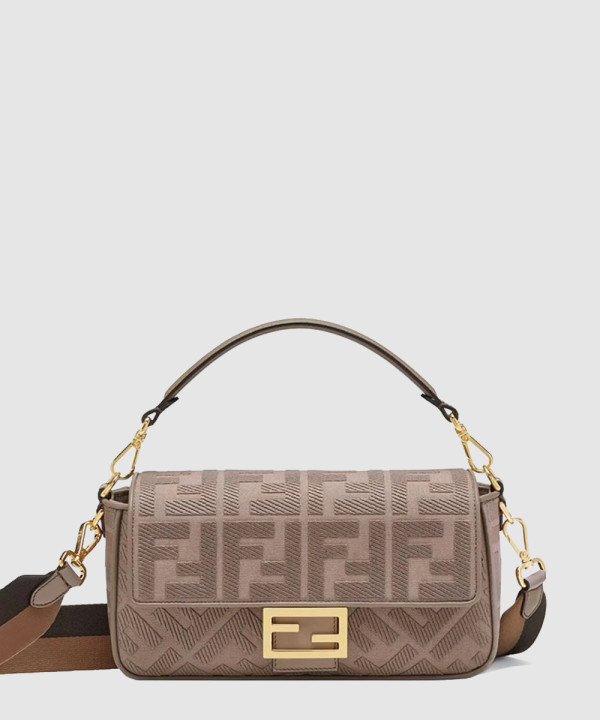 펜디 바게트백 미디움 8BR600