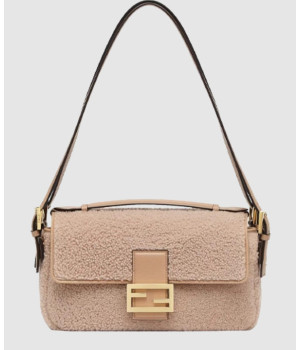 펜디 시어링 바게트 토트백 8BR794