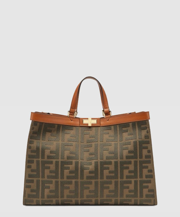 펜디 피카부 FF 토트백 8BH374