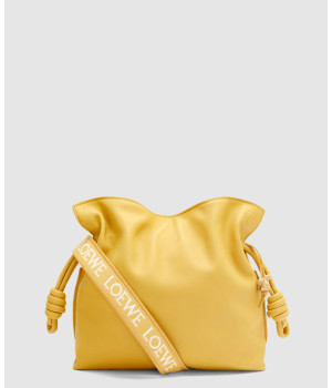 로에베 플라멩코 클러치 인 나파 카프스킨