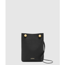 로에베 페블 파우치 인 스무스 카프스킨