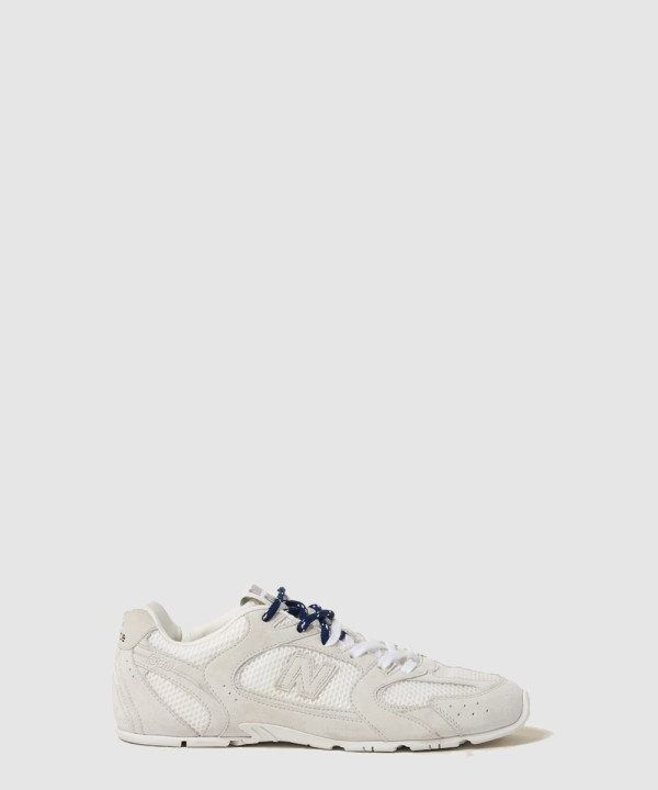 미우미우 X 뉴발란스 530 스웨이드 및 메쉬 스니커즈 5E165E