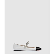 미우미우 페이던트 레더 발레리나 플랫슈즈 5F653D