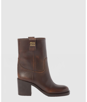 미우미우 퓌메 가죽 부티 5U966D