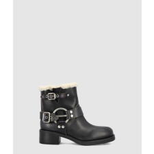 미우미우 빈티지 버클 시어링 하프 라이더 부츠 5T953D