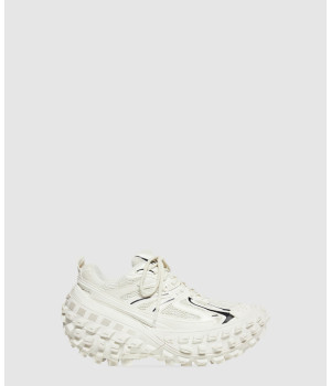 발렌시아가 디펜더 스니커즈 685611