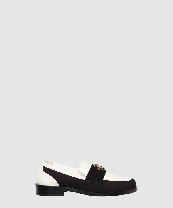 샤넬 로고 에나멜 플랫 G39606