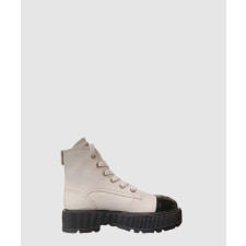 샤넬 로고 레터링 컴뱃 부츠 G45124